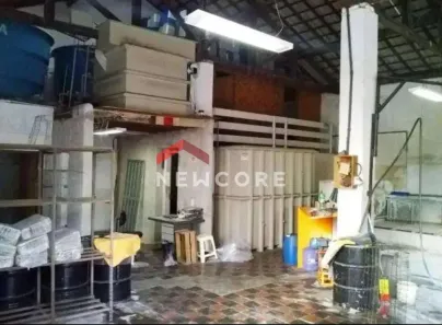 Galpão/Depósito/Armazém à venda, 300m² no Cambuci, São Paulo