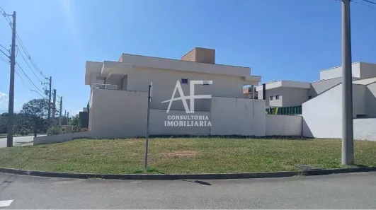 Lote/Terreno à venda, 357m² no Piracangaguá, Taubaté