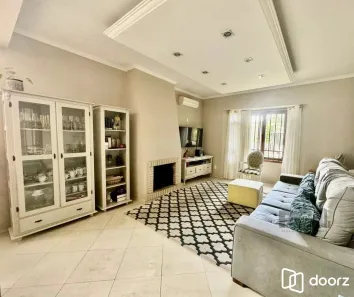 Casa com 3 Quartos à venda, 144m² no Ipanema, Porto Alegre