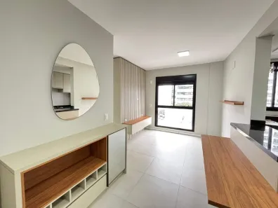 Apartamento com 1 Quarto para alugar, 38m² no Centro, Florianópolis