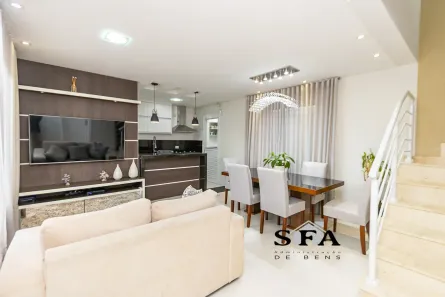 Sobrado com 3 Quartos à venda, 147m² no Uberaba, Curitiba