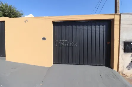 Casa com 2 Quartos para alugar, 150m² no Vila Glória, Londrina