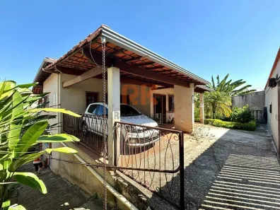 Casa com 5 Quartos à venda, 360m² no Santa Mônica, Belo Horizonte