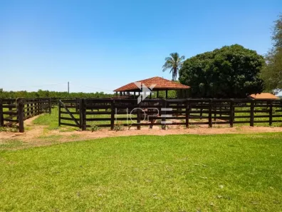 Fazenda/Sítio com 1 Quarto à venda, 1875500m² no Somenzari, Marília