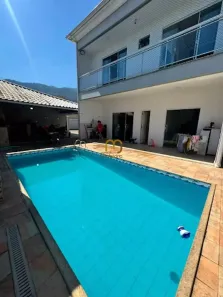 Casa de Condomínio com 4 Quartos para alugar, 150m² no Campo Grande, Rio de Janeiro