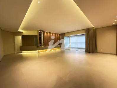 Apartamento com 3 Quartos à venda, 188m² no Santa Mônica, Uberlândia