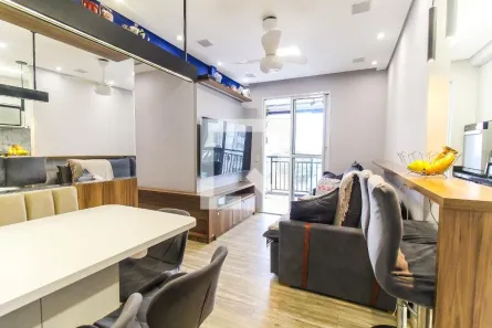 Apartamento com 2 Quartos à venda, 47m² no Vila Carmosina, São Paulo