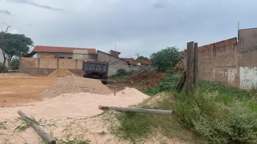 Imóvel Comercial à venda, 360m² no Parque Industrial Manchester, Bauru