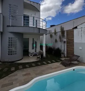 Casa com 4 Quartos à venda, 300m² no Sapucaia II, Contagem