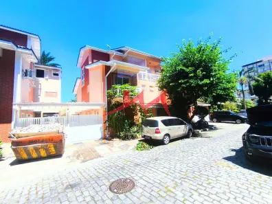 Casa de Condomínio com 4 Quartos à venda, 160m² no Ingá, Niterói