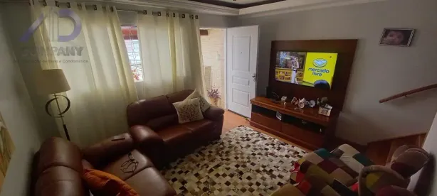 Sobrado com 4 Quartos para alugar, 251m² no Vila Gumercindo, São Paulo