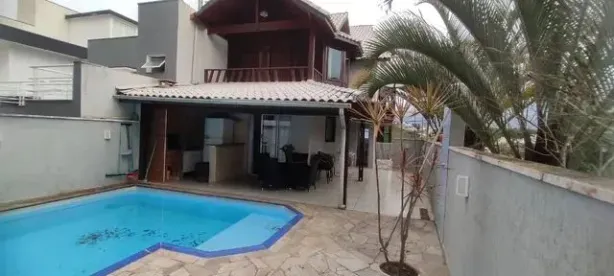 Casa de Condomínio com 4 Quartos para alugar, 270m² no Parque Residencial Itapeti, Mogi das Cruzes