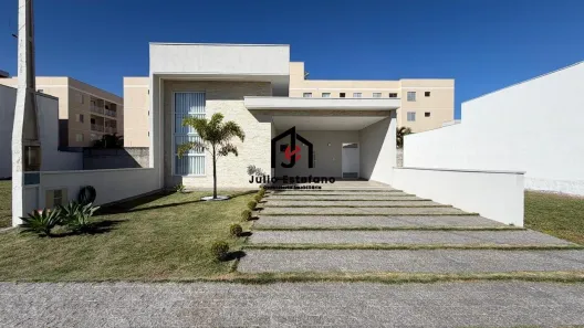 Casa de Condomínio com 3 Quartos à venda, 250m² no Parque São Luís, Taubaté