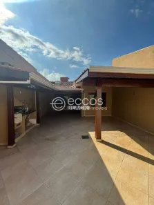 Casa com 3 Quartos à venda, 109m² no Wanel Ville, Sorocaba