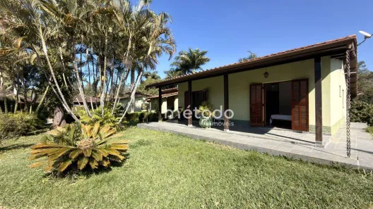 Fazenda/Sítio com 8 Quartos à venda, 624m² no Itaoca, Guararema