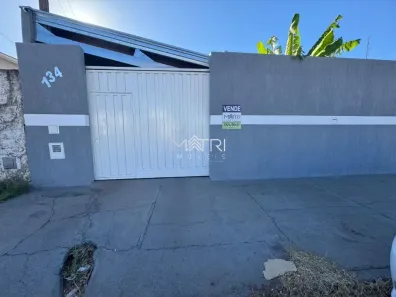 Casa com 2 Quartos à venda, 139m² no Parque Laranjeiras, Araraquara