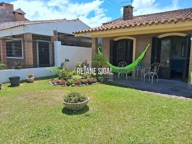 Casa com 3 Quartos à venda, 145m² no Laranjal, Pelotas