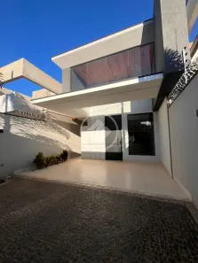 Casa com 3 Quartos à venda, 100m² no Plano Diretor Sul, Palmas