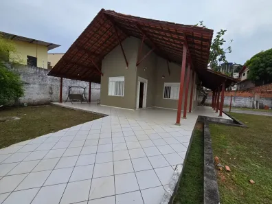 Casa com 3 Quartos à venda, 241m² no Parque 10 de Novembro, Manaus