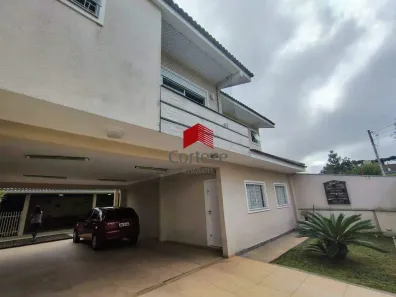 Sobrado com 4 Quartos à venda, 270m² no Aviação, São José dos Pinhais
