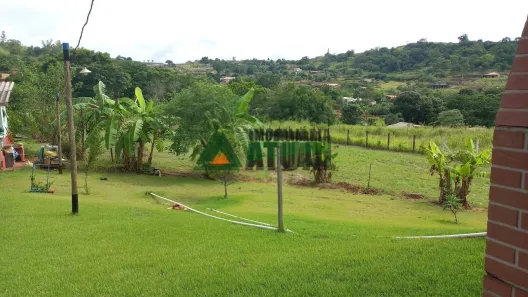 Fazenda/Sítio com 3 Quartos à venda, 140m² no Ideal, Londrina