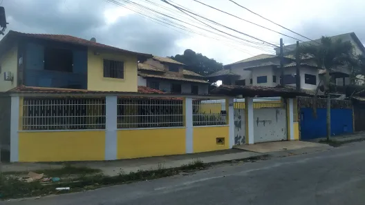Casa com 4 Quartos à venda, 140m² no Novo Rio das Ostras, Rio das Ostras