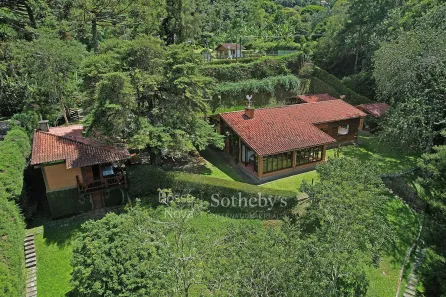 Casa com 5 Quartos à venda, 541m² no Araras, Petrópolis