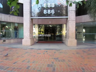 Ponto Comercial para alugar, 413m² no Santa Efigênia, Belo Horizonte