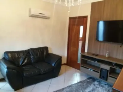Casa com 3 Quartos à venda, 178m² no Jardim Residencial Dona Santina Paroli Peccinini, Limeira