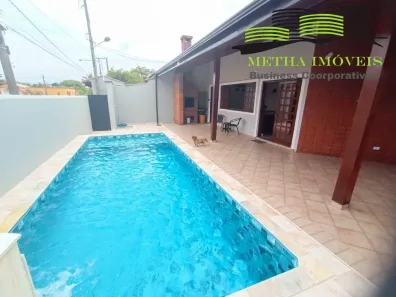 Casa com 5 Quartos à venda, 228m² no Balneário Tupy, Itanhaém