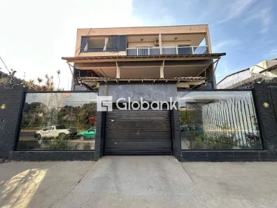 Sala Comercial para alugar, 250m² no Edgar Pereira, Montes Claros