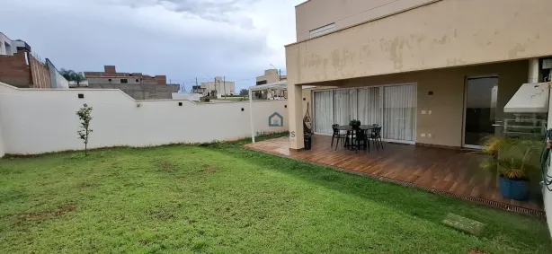 Casa de Condomínio com 3 Quartos à venda, 170m² no Jardins Capri, Senador Canedo