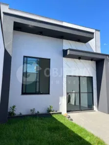 Casa com 3 Quartos à venda, 92m² no Jardim Brasília, Uberlândia