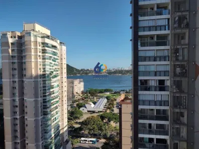 Apartamento com 4 Quartos à venda, 171m² no Enseada do Suá, Vitória