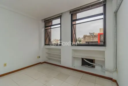Sala Comercial à venda, 33m² no Rio Branco, Porto Alegre