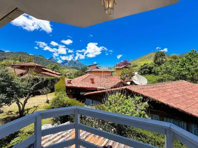 Casa de Condomínio com 3 Quartos à venda, 138m² no Vargem Grande, Teresópolis