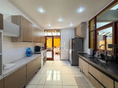 Casa com 5 Quartos à venda, 400m² no Cidade São Francisco, São Paulo