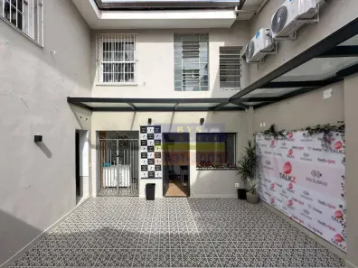 Casa com 4 Quartos para venda ou aluguel, 210m² no Pinheiros, São Paulo