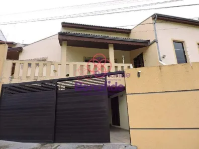 Casa com 3 Quartos à venda, 274m² no Jardim Estádio, Jundiaí