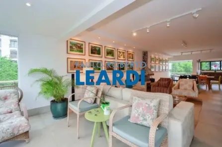 Apartamento com 4 Quartos à venda, 230m² no Higienópolis, São Paulo