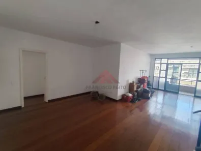 Cobertura com 4 Quartos para alugar, 380m² no Ingá, Niterói