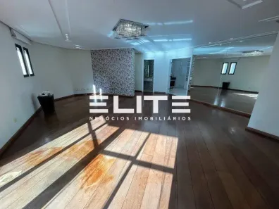 Apartamento com 4 Quartos para alugar, 220m² no Jardim, Santo André