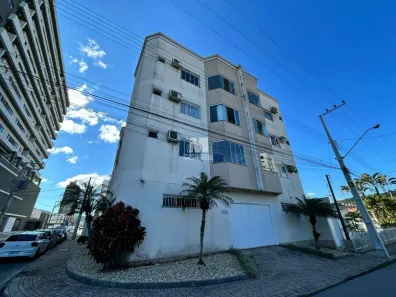 Apartamento com 3 Quartos para alugar, 101m² no Santa Terezinha, Brusque