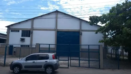 Galpão/Depósito/Armazém para alugar, 1000m² no Calabetão, Salvador