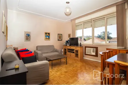 Apartamento com 2 Quartos à venda, 92m² no Medianeira, Porto Alegre