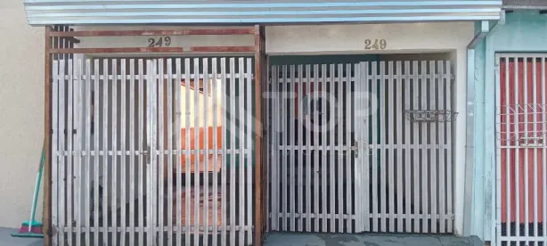Casa com 2 Quartos à venda, 125m² no Cidade Aracy, São Carlos