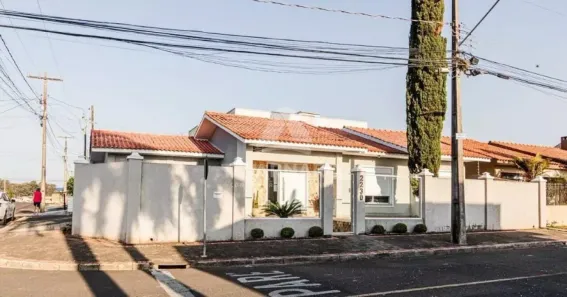 Casa com 3 Quartos para alugar, 127m² no Orfãs, Ponta Grossa