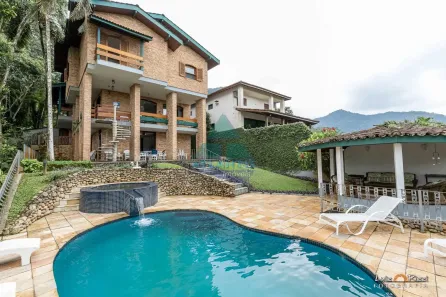 Casa com 4 Quartos à venda, 1171m² no Domingas Dias, Ubatuba