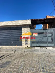 Sobrado com 2 Quartos à venda, 250m² no Jundiapeba, Mogi das Cruzes