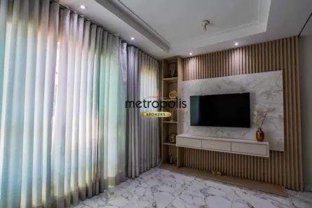 Sobrado com 2 Quartos à venda, 143m² no Vila Camilópolis, Santo André